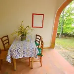 With Shared Pool San Marcello Pistoiese